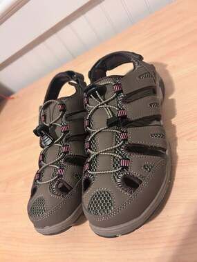 Eddie Bauer Blakely Hiking Sandals Brown Size 9M